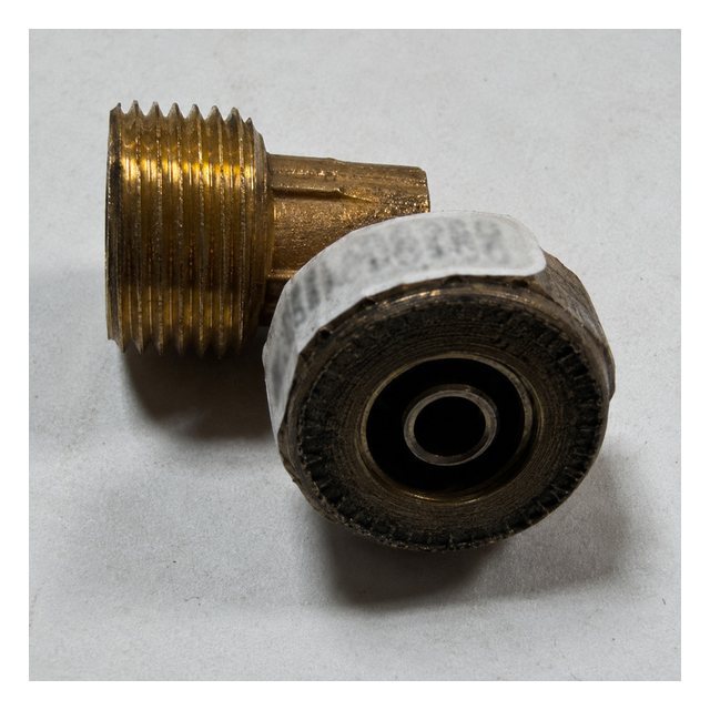 Codo bronce macho 18 mm x 1/2 macho